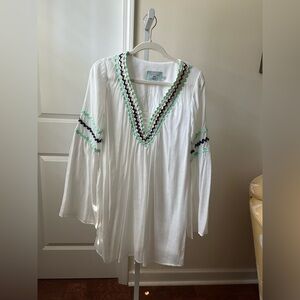 Judith March White Tunic with Green and Black Embroidery